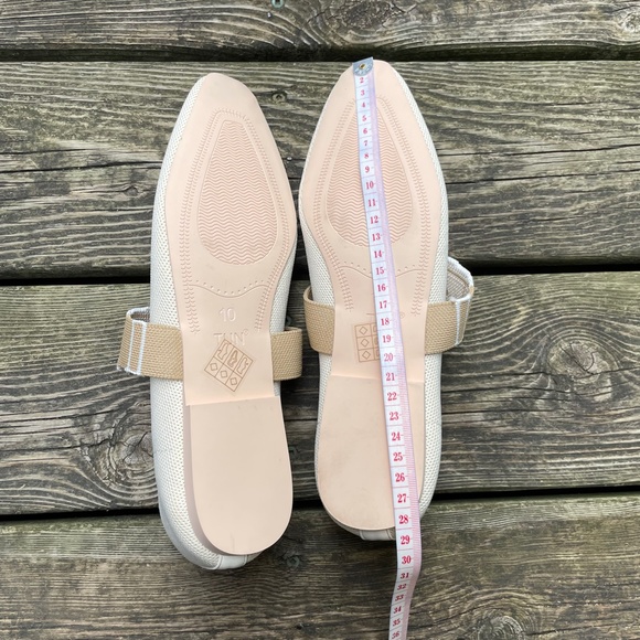 Women's Shoes: TIJN  Light Cream/Off-White Mary Jane Knit Ballet Flats - Picture 14 of 14